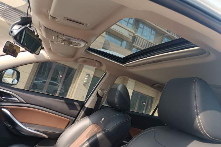 Used BYD Song 2017 Gaishe Upgrade Edition 1.5TID Automatic Elite Model