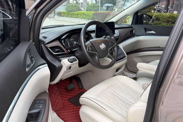 Used Buick GL8 2023 Land Executive Class 652T Luxury Model