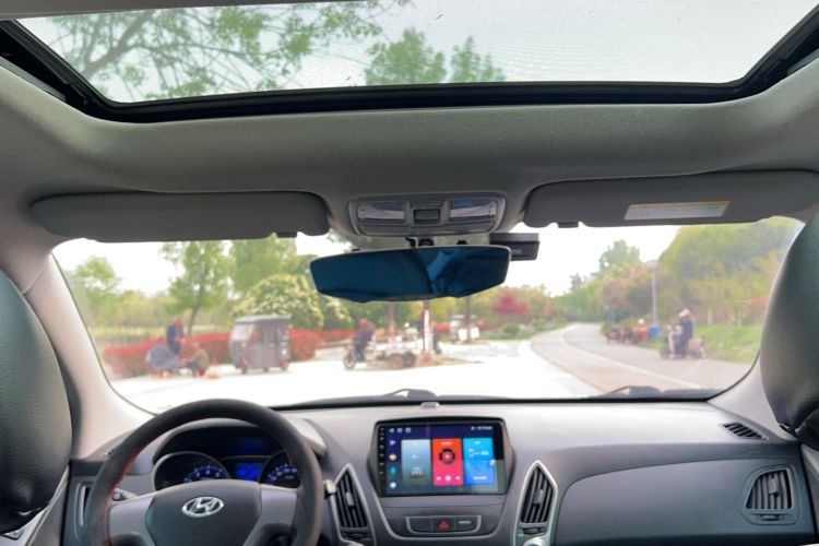 Used Hyundai ix35 2015 2.0L Automatic 2WD Comfort Edition China V Standard Headliner