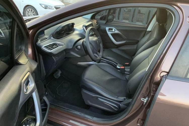 Used Peugeot 2008 2014 1.6L Automatic Trend Edition