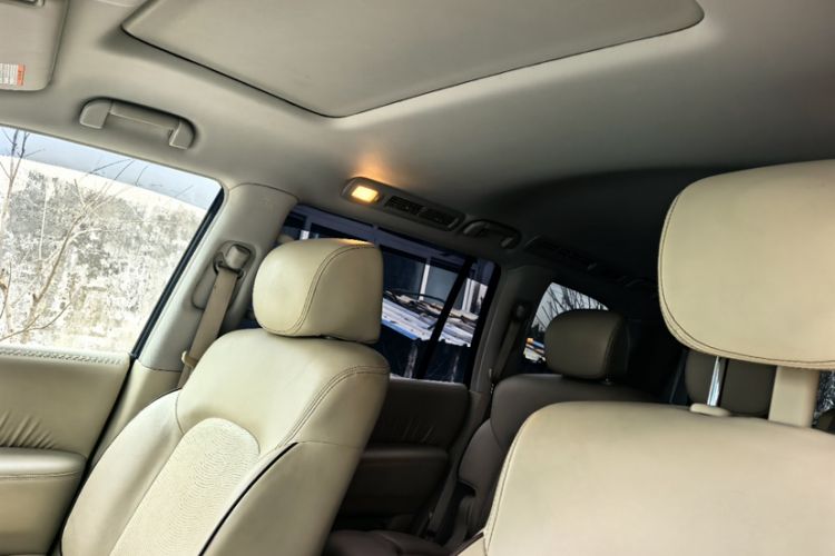 Used Nissan Patrol 2016 5.6L Standard Edition
