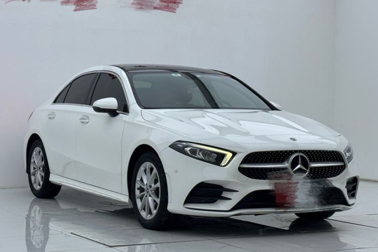 Used Mercedes-Benz A-Class 2022 Restyled A 200 L Sport Sedan Fashion Version Exterior 5