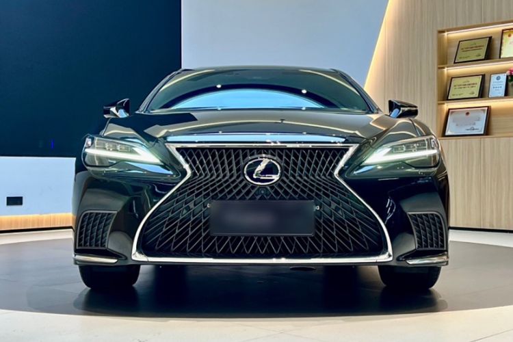 Used Lexus LS 2021 500h Excellence Edition