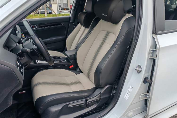 Used Honda Civic 2023 2.0L eHEV Sharp Edition