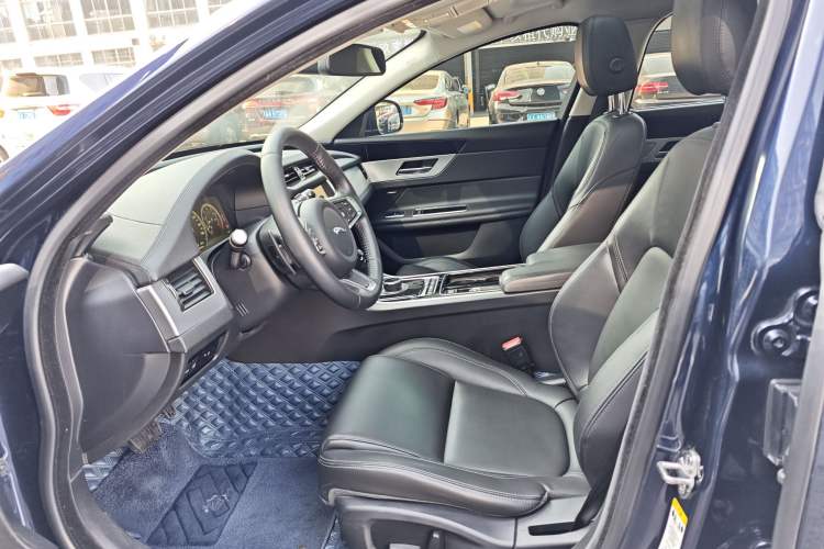 Used Jaguar XFL 2020 XFL 2.0T P200 Two-Wheel-Drive Elite Edition
