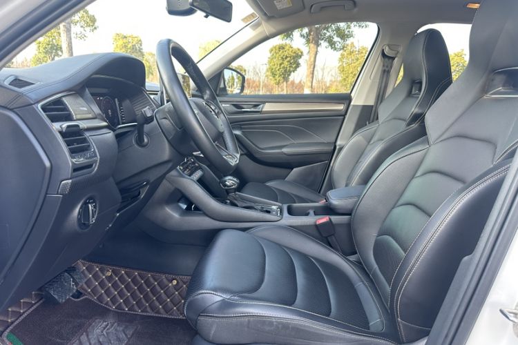 Used Skoda Kodiaq 2022 TSI330 7-Seater Two-Wheel-Drive Luxury Edition Left Front Seat