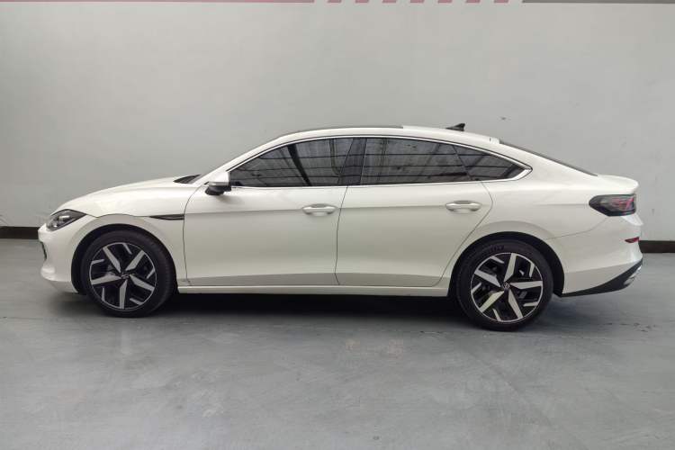 Used Volkswagen Lamando 2022 Lavida L 280TSI DSG Cool & Spicy Edition Exterior 12