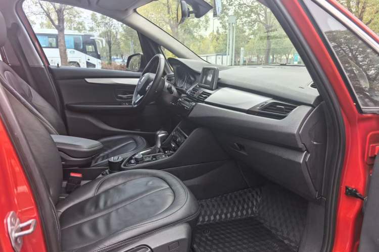 Used BMW 2 Series Active Tourer 2016 218i Fashion Model