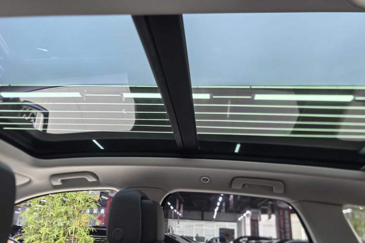 Used Volkswagen Touareg 2019 3.0 TSI RuiFeng Edition China V Standard Interior 5