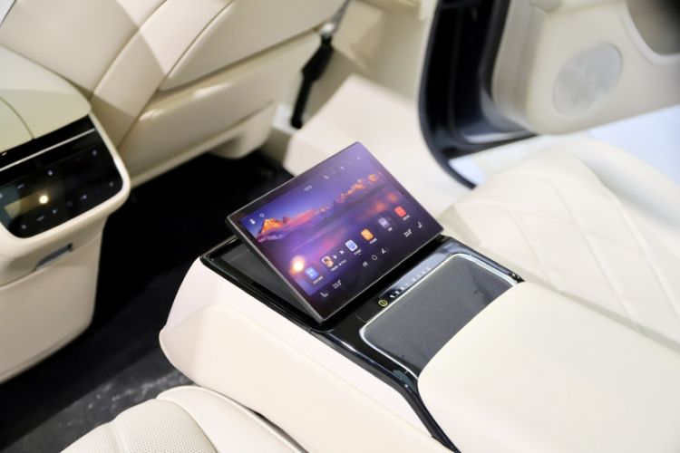 Used Hima Stelato S9 2024 All-Electric Max Rear-Drive Long-Range Version
