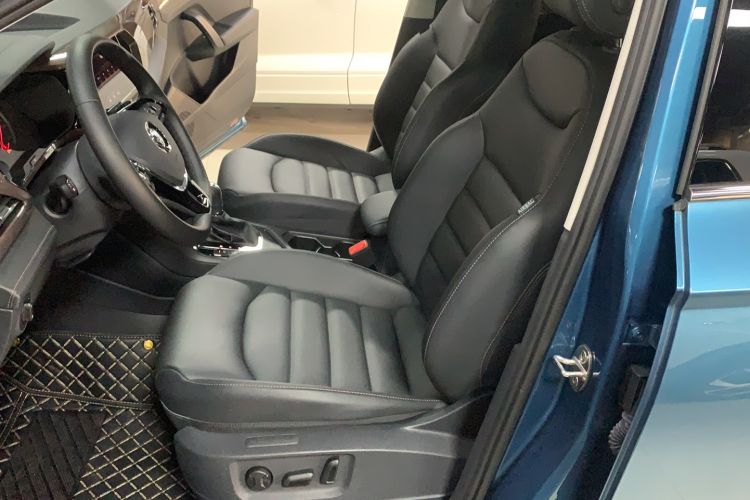 Used Volkswagen Tharu 2020 330TSI All-Wheel-Drive Luxury PLUS China VI Standard
