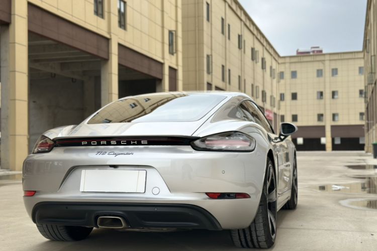 Used Porsche 718 2020 Cayman 2.0T
