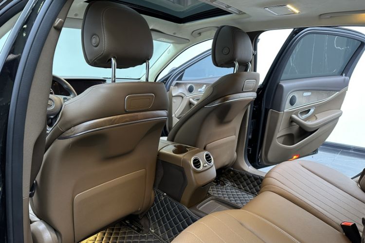 Used Mercedes-Benz E-Class 2018 Facelift E 200 L