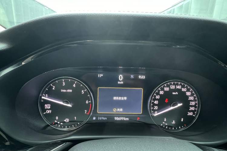 Used Buick Envision 2022 Encore Plus 652T Five-Seat Luxury Model