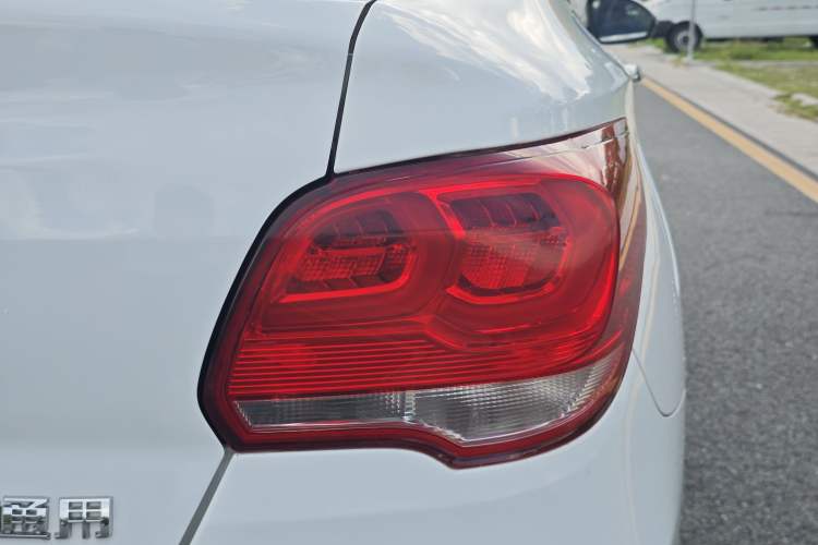 Used Chevrolet Cavalier 2019 320 Automatic Enjoyment with Sunroof