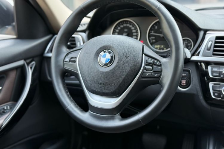 Used BMW 3 Series 2019 320Li Fashion Model