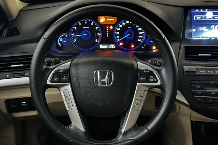 Used Honda Crosstour 2011 3.5L Prestige Edition
