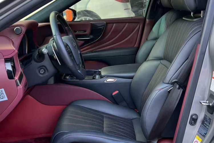 Used Lexus LS 2018 500h Luxury Edition China V Standard
