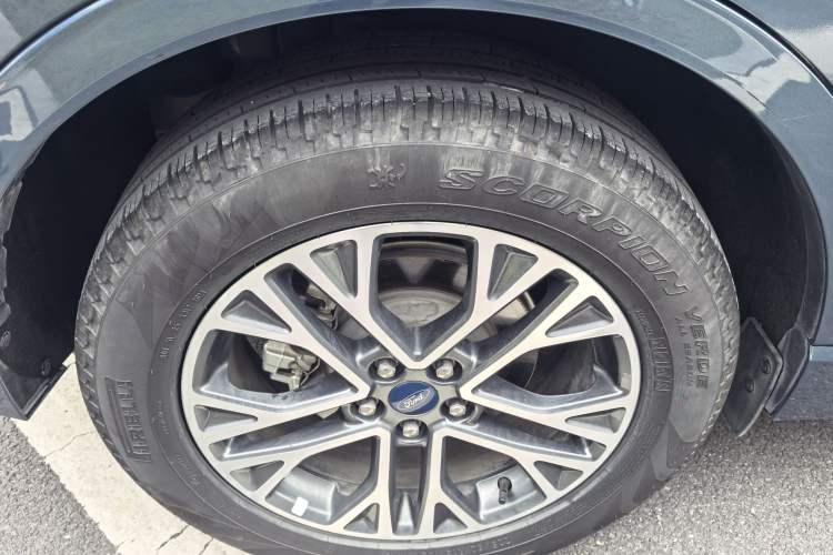 Used Ford Escape 2020 EcoBoost 245 Two-Wheel Drive Smart & Enjoyment Model Exterior 8