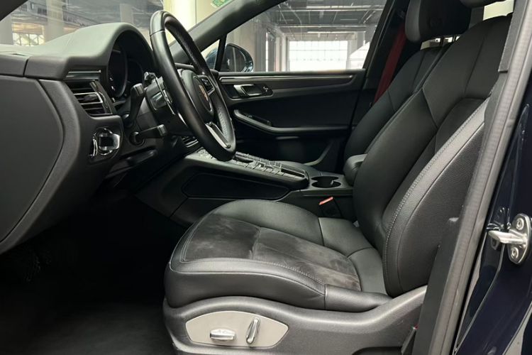 Used Porsche Macan 2018 Macan 2.0T