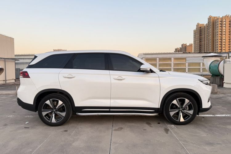 Used Changan X7 PLUS 2024 1.5T Automatic Luxury Edition 5 Seats