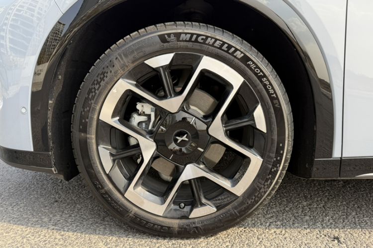 Used XPeng G7 2025 Model—702 Ultra Long Range Exterior 7