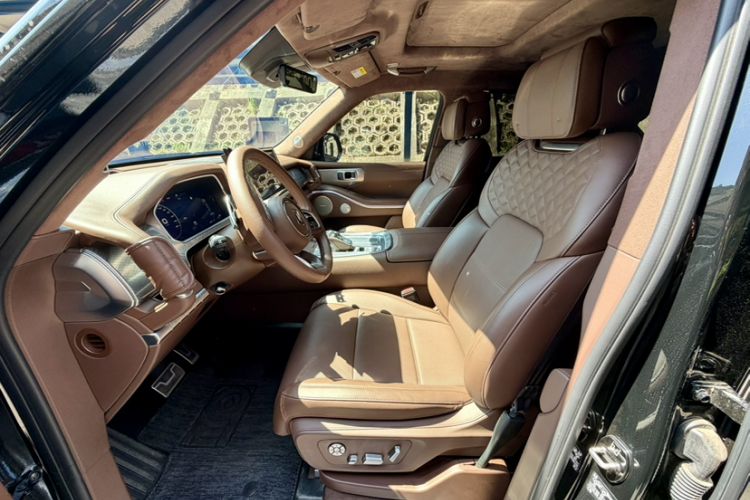 Used Tank 700 New Energy 2024 Hi4-T Extreme Edition Interior 4