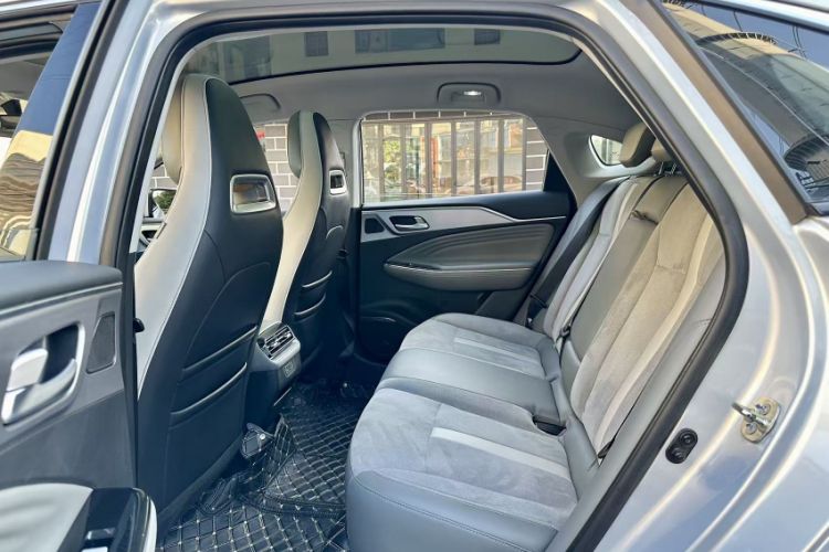 Used AION S Plus 2022 70 Intelligent Edition Interior 7