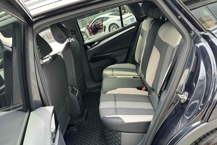 Used Volkswagen ID.4 CROZZ 2024 Pure Edition Limited Edition