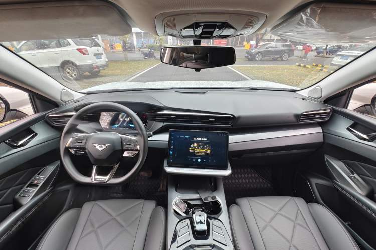 Used Cowin Kunlun 2023 Kunlun 300 Plateau Edition Interior 3