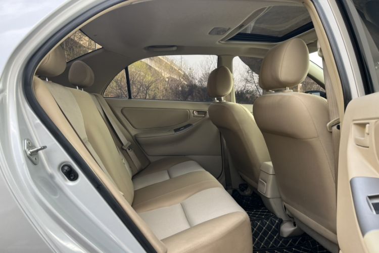 Used Toyota Corolla EX 2013 1.6L Manual Excellence Edition Interior 3