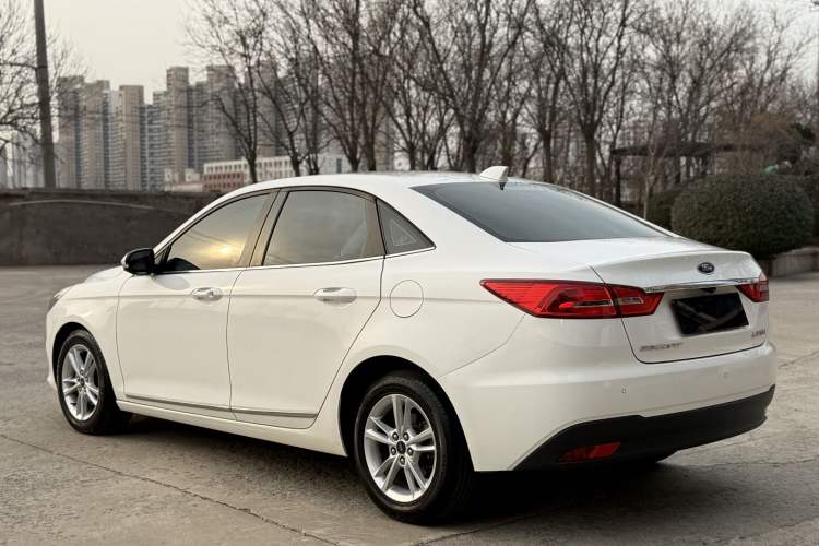 Used Ford Escort 2019 Revised Version 1.5L Automatic Enjoyment Type China VI Standard