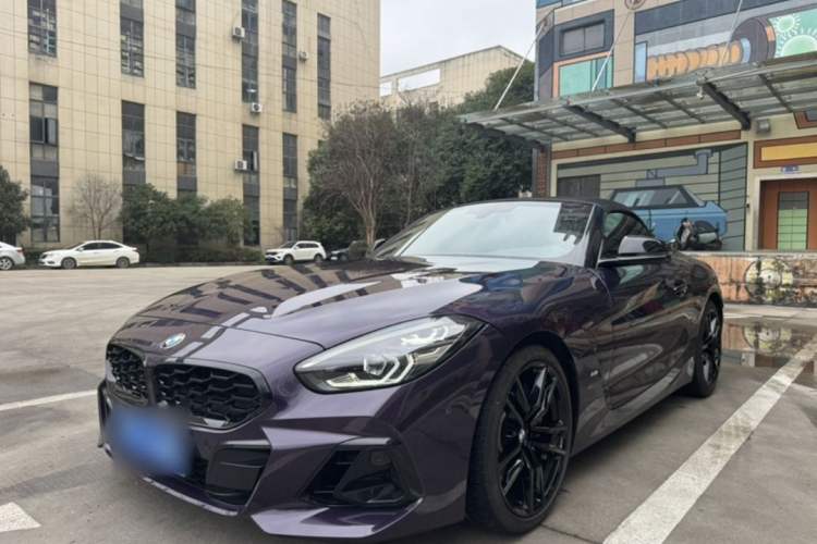 Used BMW Z4 2023 sDrive 25i M Sport Night Edition package
