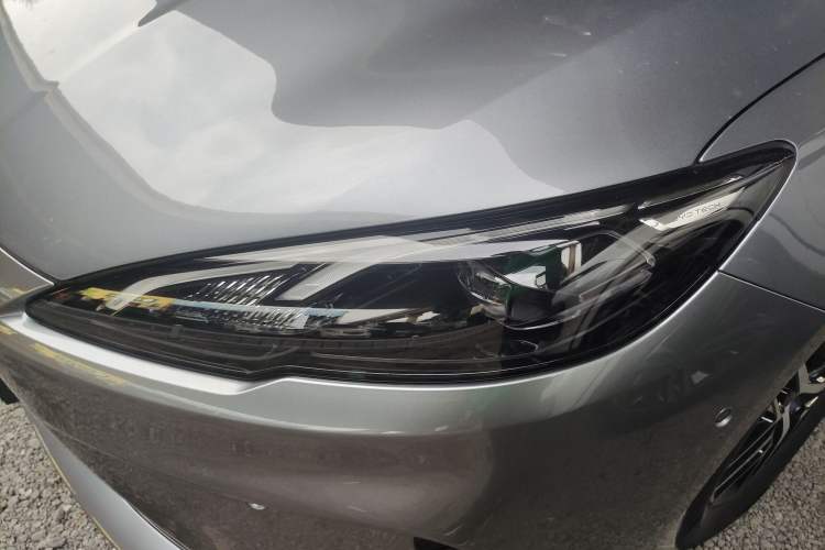 Used BYD Seal 05 DM-i 2025 DM-i Smart Drive 55KM Prestige Model Exterior 2