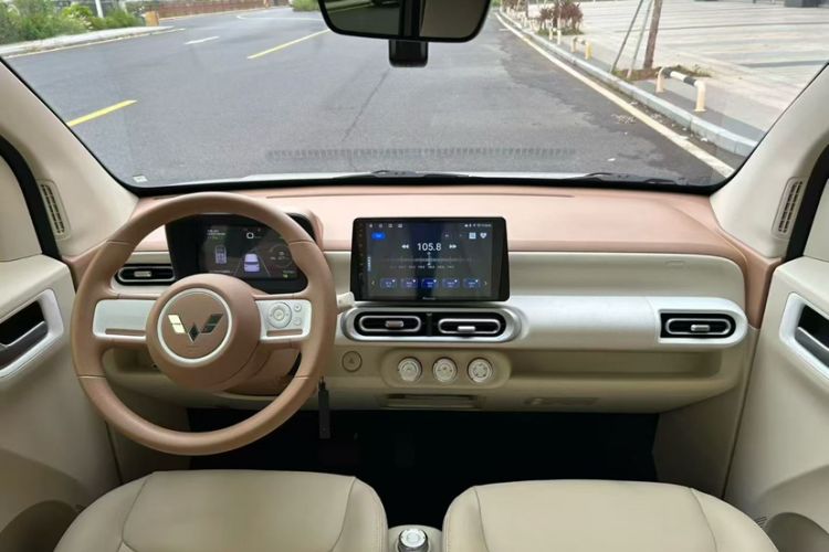 Used Wuling Hongguang MINIEV 2024 3rd Generation 215km Youth Edition