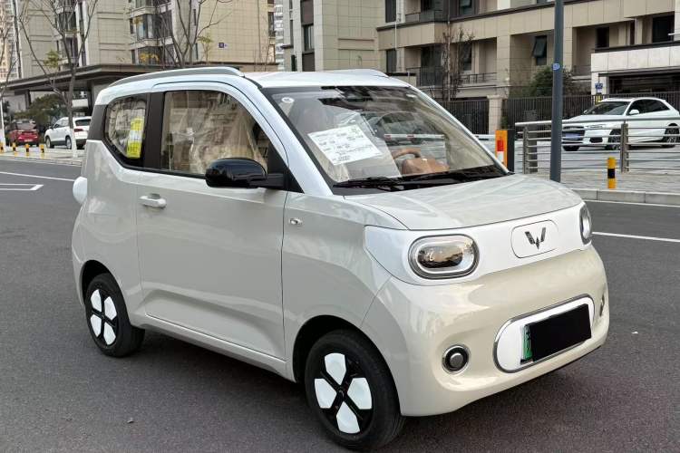 Used Wuling Hongguang MINIEV 2024 3rd Generation 215km Advanced Version