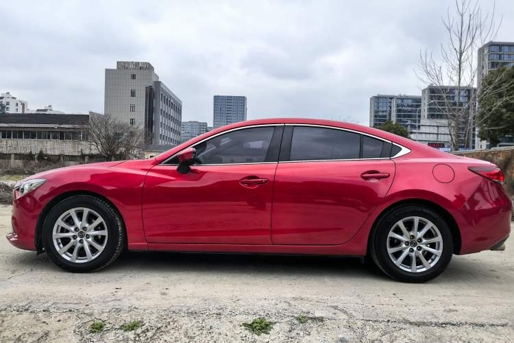 Used Mazda Atenza 2015 2.0L Blue Sky Luxury Edition