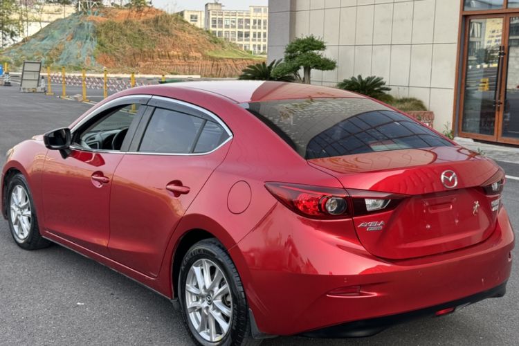 Used Mazda 3 Axela 2017 Sedan 1.5L Automatic Comfort Model Emission Standard China V
