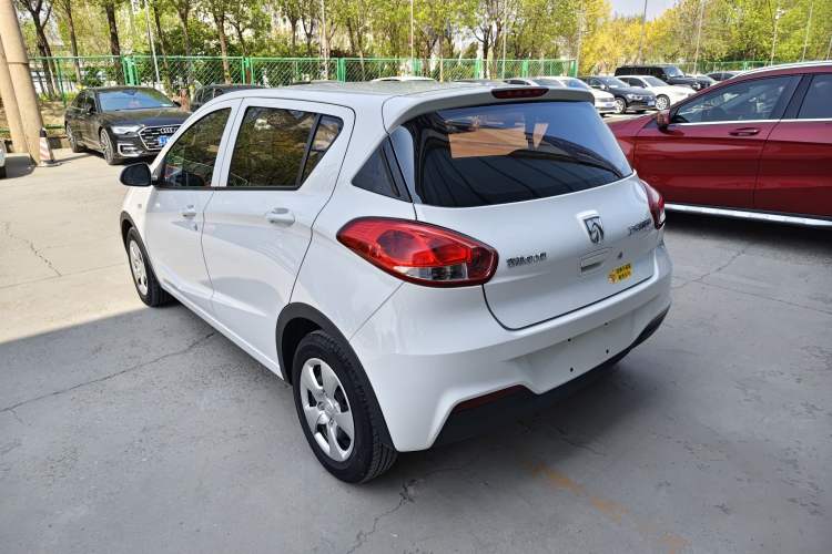 Used Baojun 310 2020 1.2L Manual Comfort Edition Exterior 5