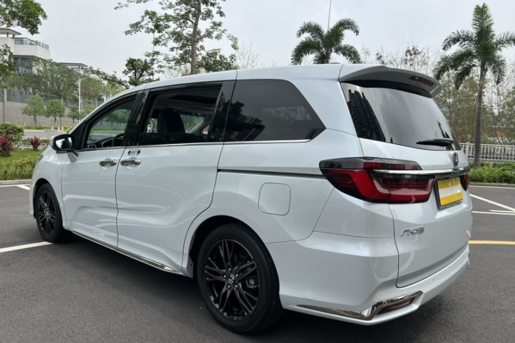 Used Honda Odyssey 2022 2.0L eHEV Sharp Supreme Edition
