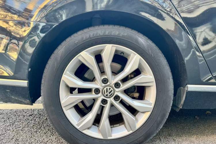 Used Volkswagen Magotan 2018 380TSI DSG Luxury Model
