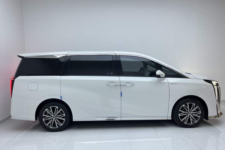 Used GAC Trumpchi M8 2024 Master Series 400T Prestige Edition