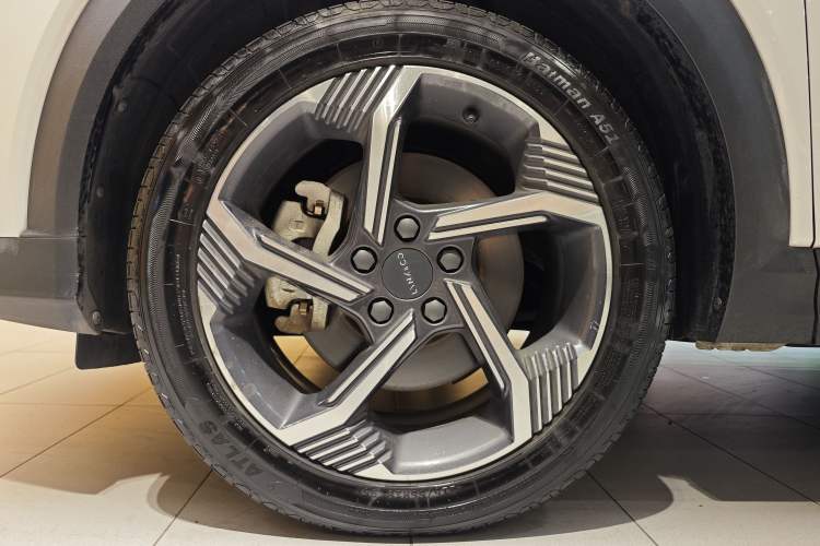 Used Lynk & Co 06 EM-P 2022 PHEV 84 km Range Pro Version Exterior 4