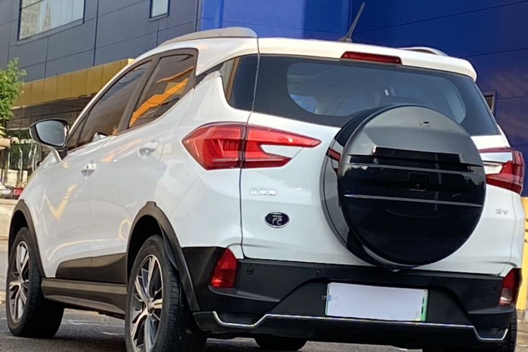 Used BYD Yuan New Energy 2019 EV360 Smart Connect Enjoyment Model
