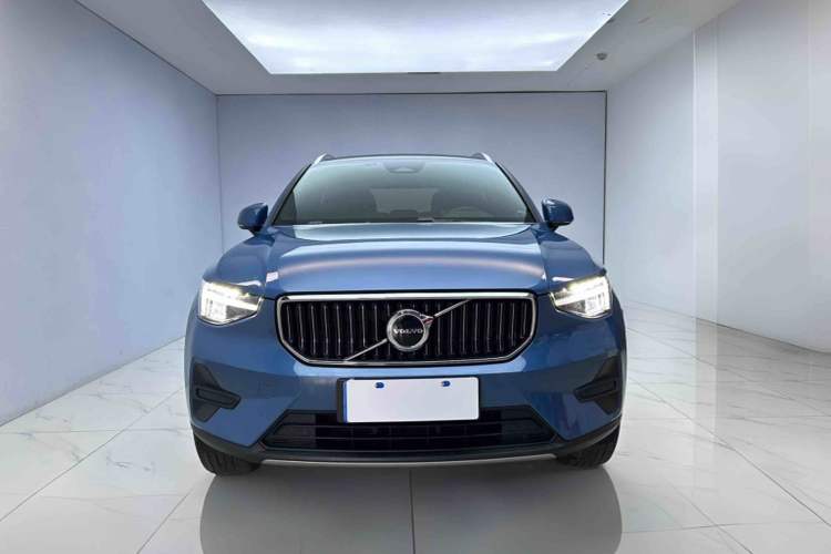 Used Volvo XC40 2023 B3 Zhiyuan Luxury Edition