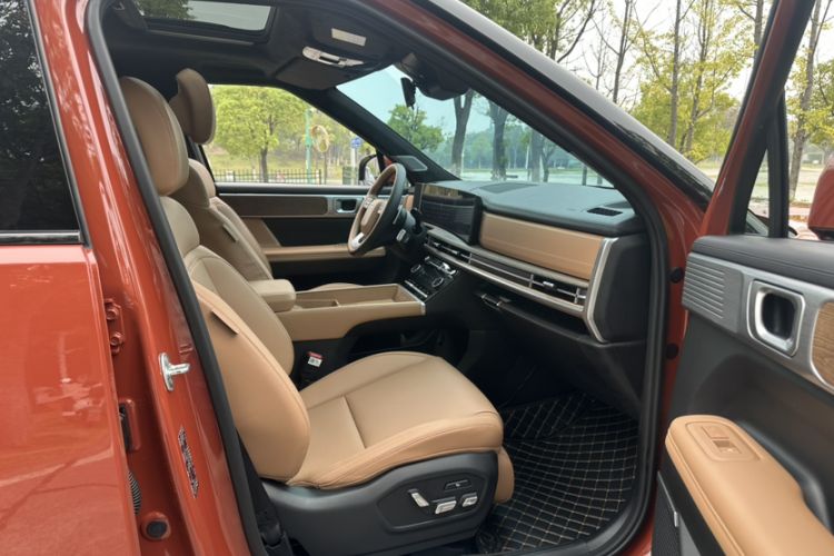 Used Hyundai Santa Fe 2024 2.0T Connoisseur Pro Max
