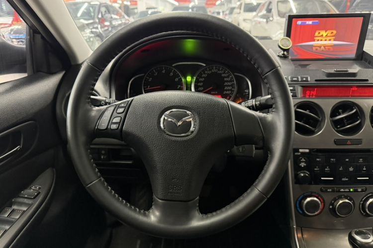 Used Mazda 6 2014 2.0L Automatic Classic Version
