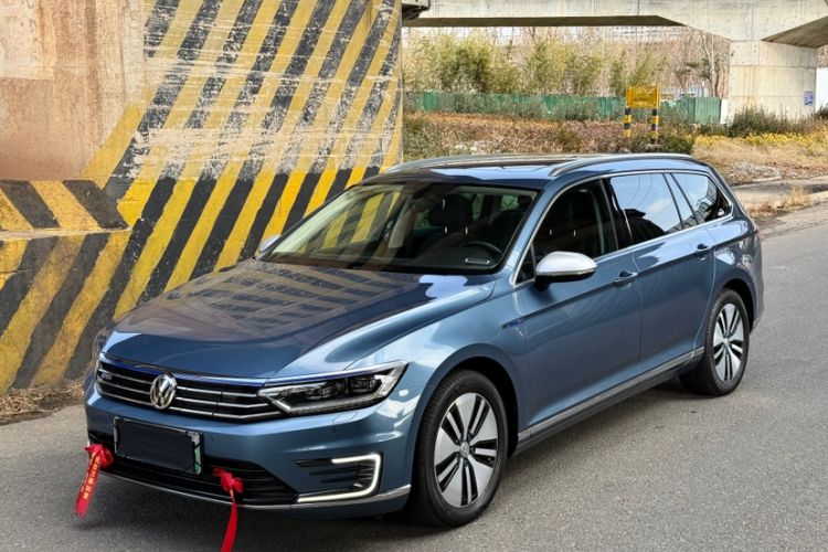 Used Volkswagen Variant New Energy 2019 GTE model