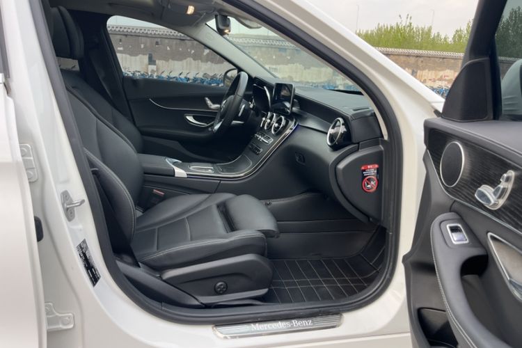 Used Mercedes-Benz C-Class 2021 C 200 L Fashion Edition Sport Version Interior 2