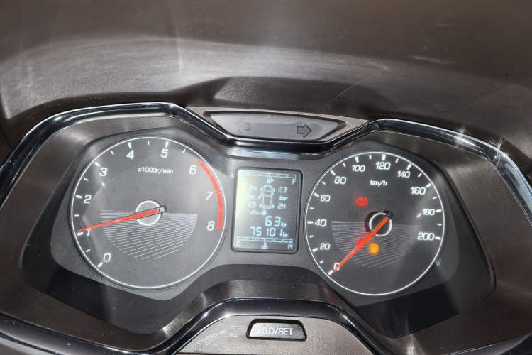 Used Baojun 310W 2017 1.5L Manual Fashion Model China V
